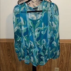 VENUS Blue and Green Leaf Print Blouse NWOT Sz XL